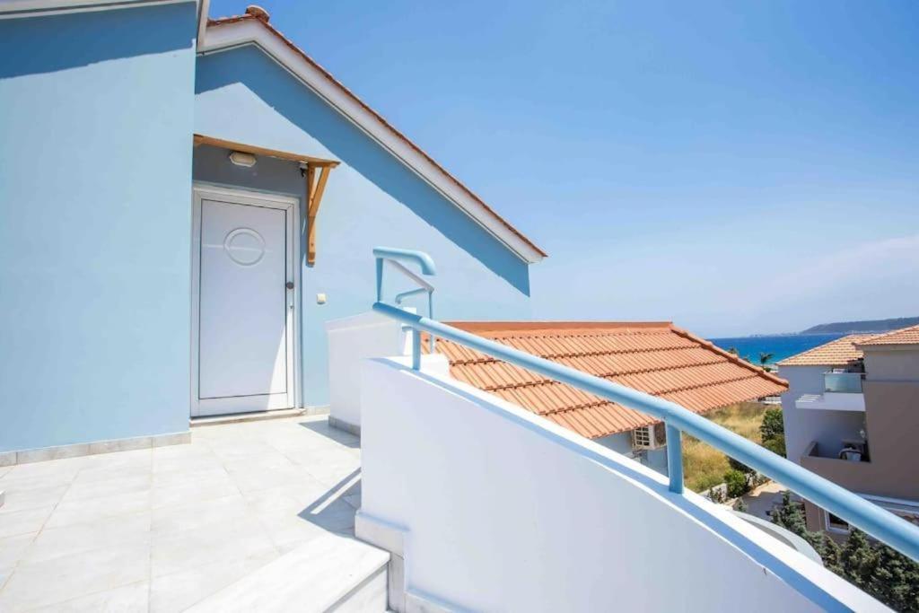 Megat Seaview And Seaside Apartments Ialysos  Dış mekan fotoğraf